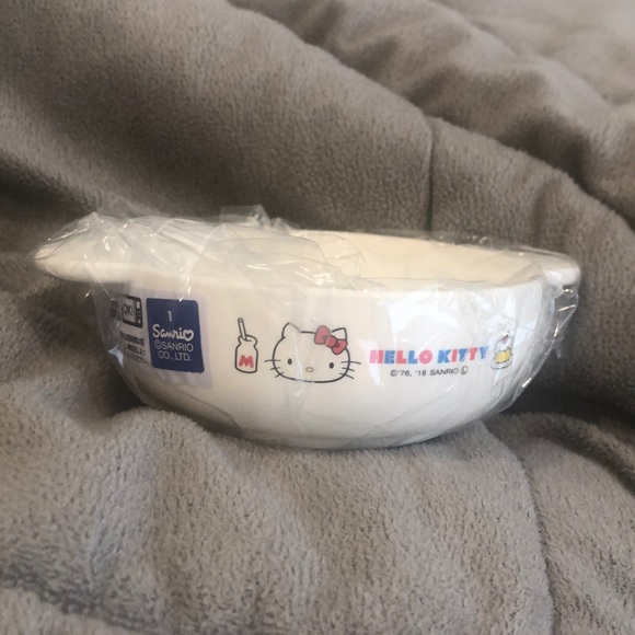 Sanrio Other - Sanrio Hello Kitty bowl🦄